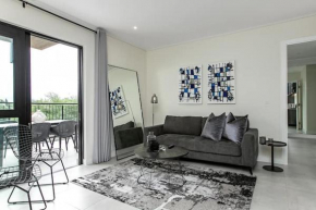 The Emerald - Zeus Apartments